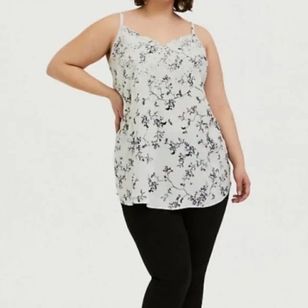 Torrid Size 3 Oyster Mushroom Grey w/ White, Purple & Black Floral Eyelet Tank